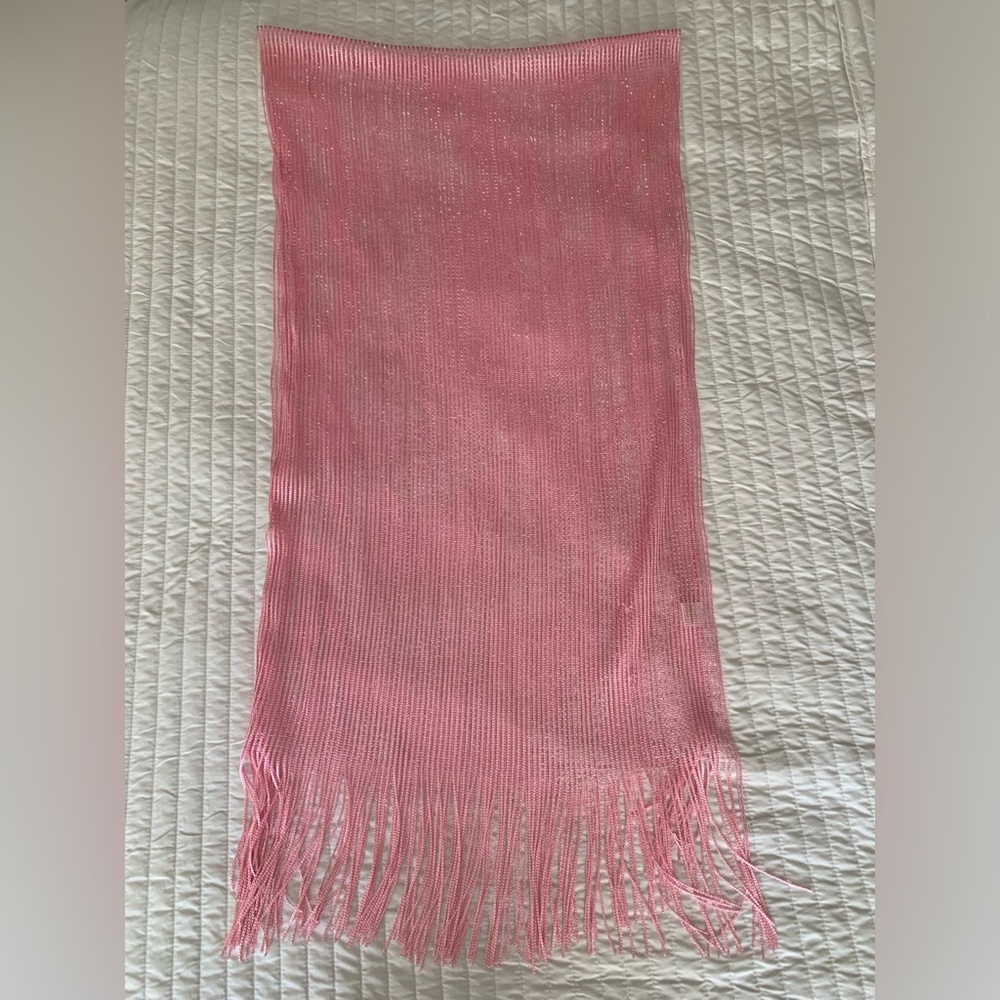 High Fashion Long Scarf Wrap Women Size 41” X 19” Pink Silver Lightweight Fringe - Picture 3 of 10